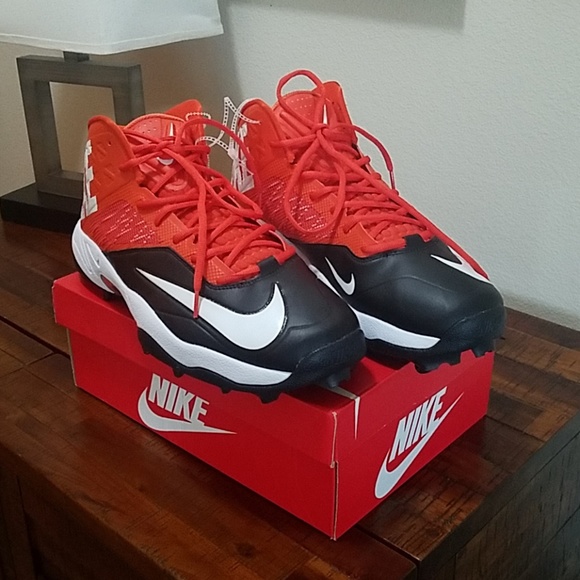 Nike cleats - Picture 1 of 5
